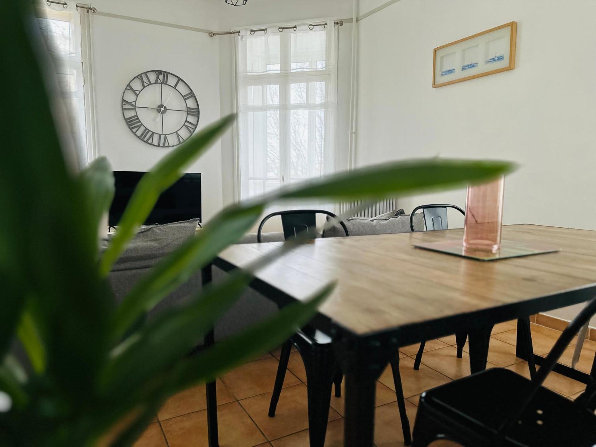 Appartement Lumineux Et Spacieux 2 Chambres Avec Parking Gratuit Dans La Rue Perpignan Eksteriør billede