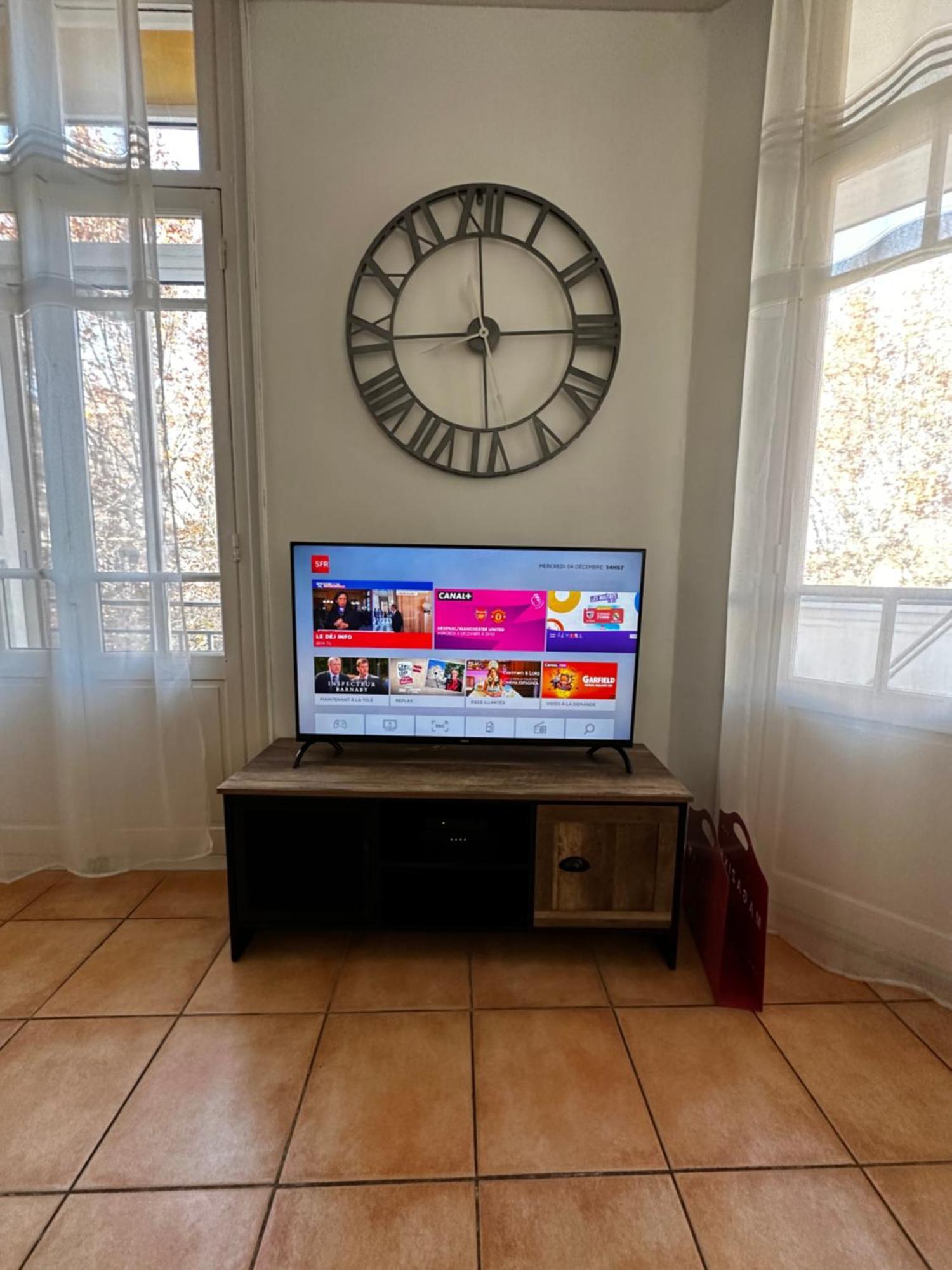 Appartement Lumineux Et Spacieux 2 Chambres Avec Parking Gratuit Dans La Rue Perpignan Eksteriør billede
